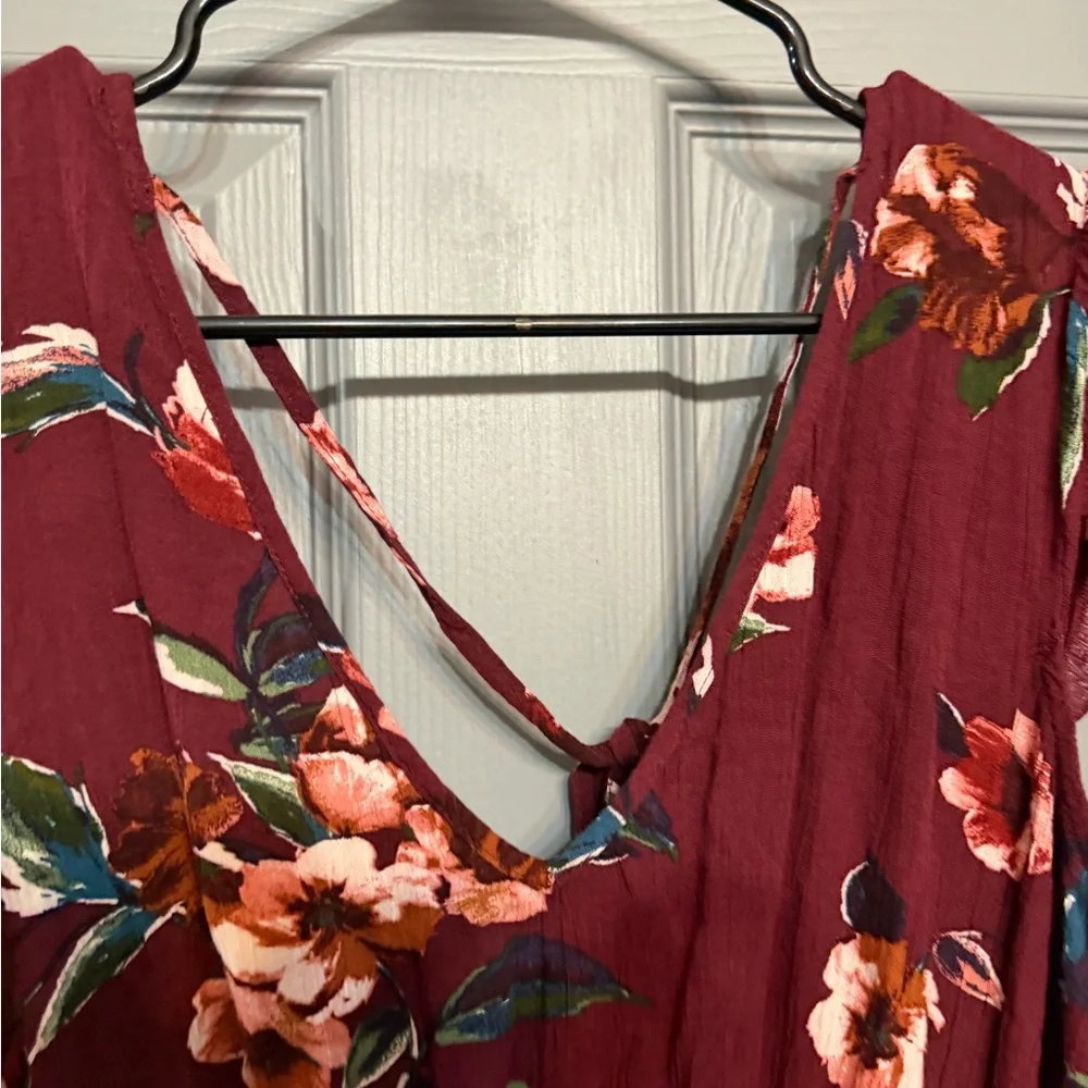 Xhilaration Burgundy‎ Floral Romper